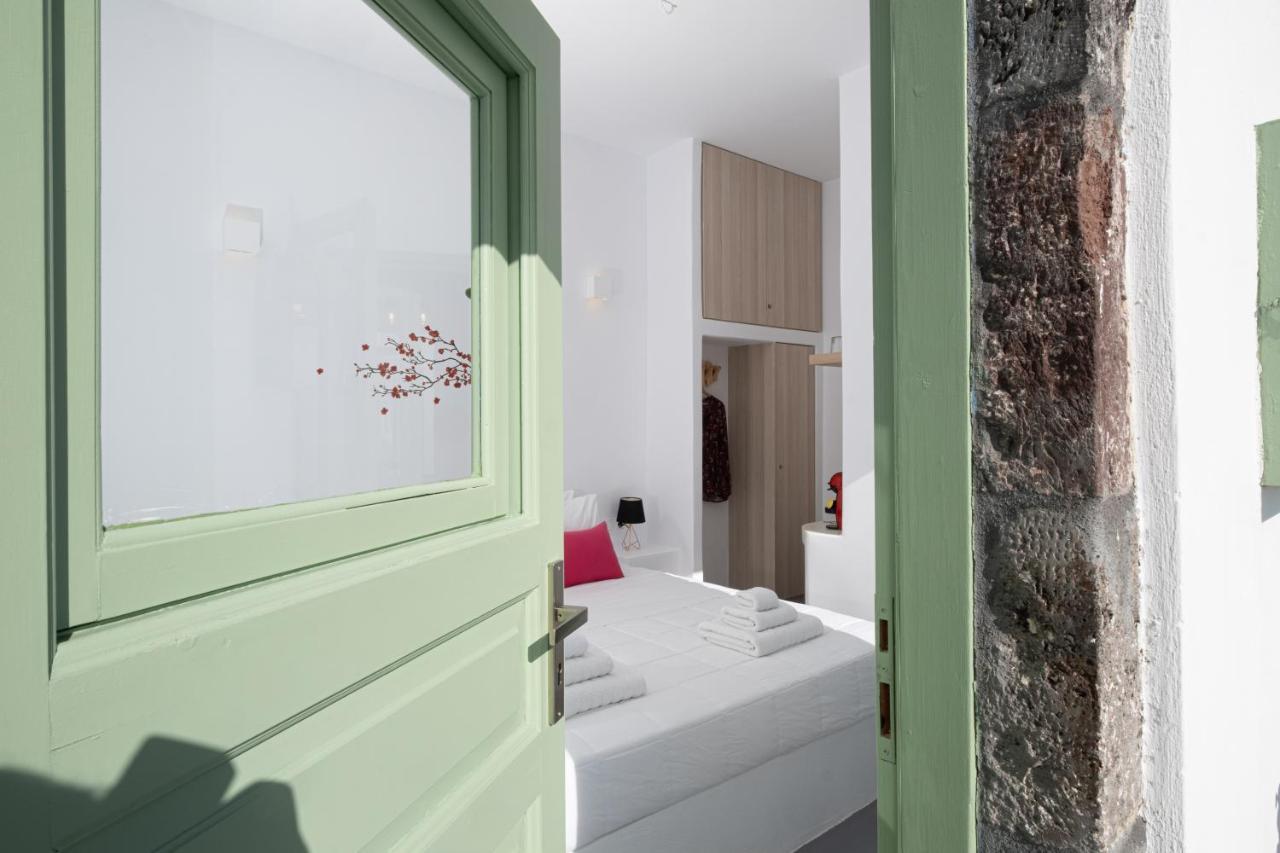 White Orchid Cave House & Studio Pýrgos Buitenkant foto